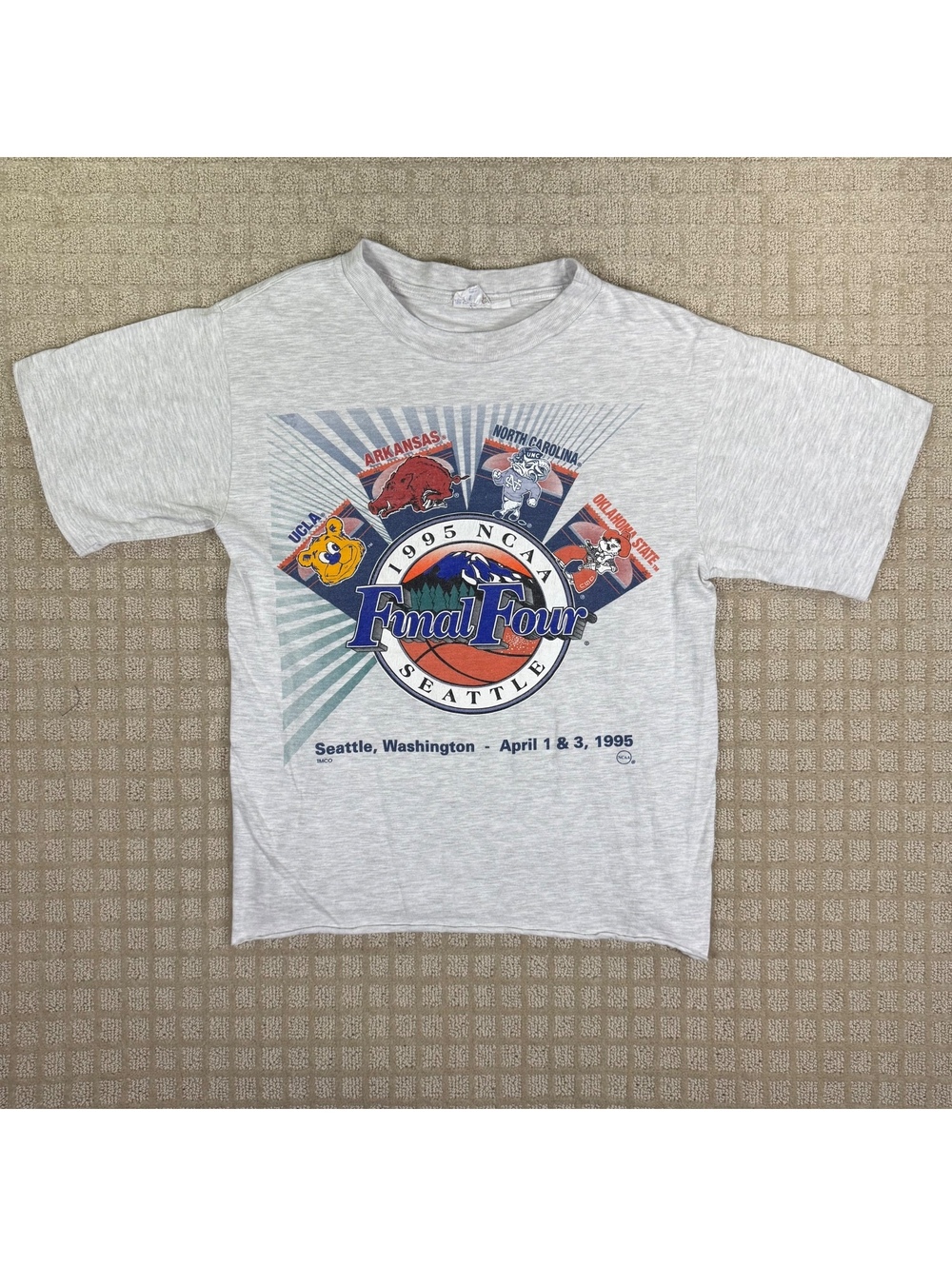 1995 NCAA Final Four Seattle Graphic T Shirt M